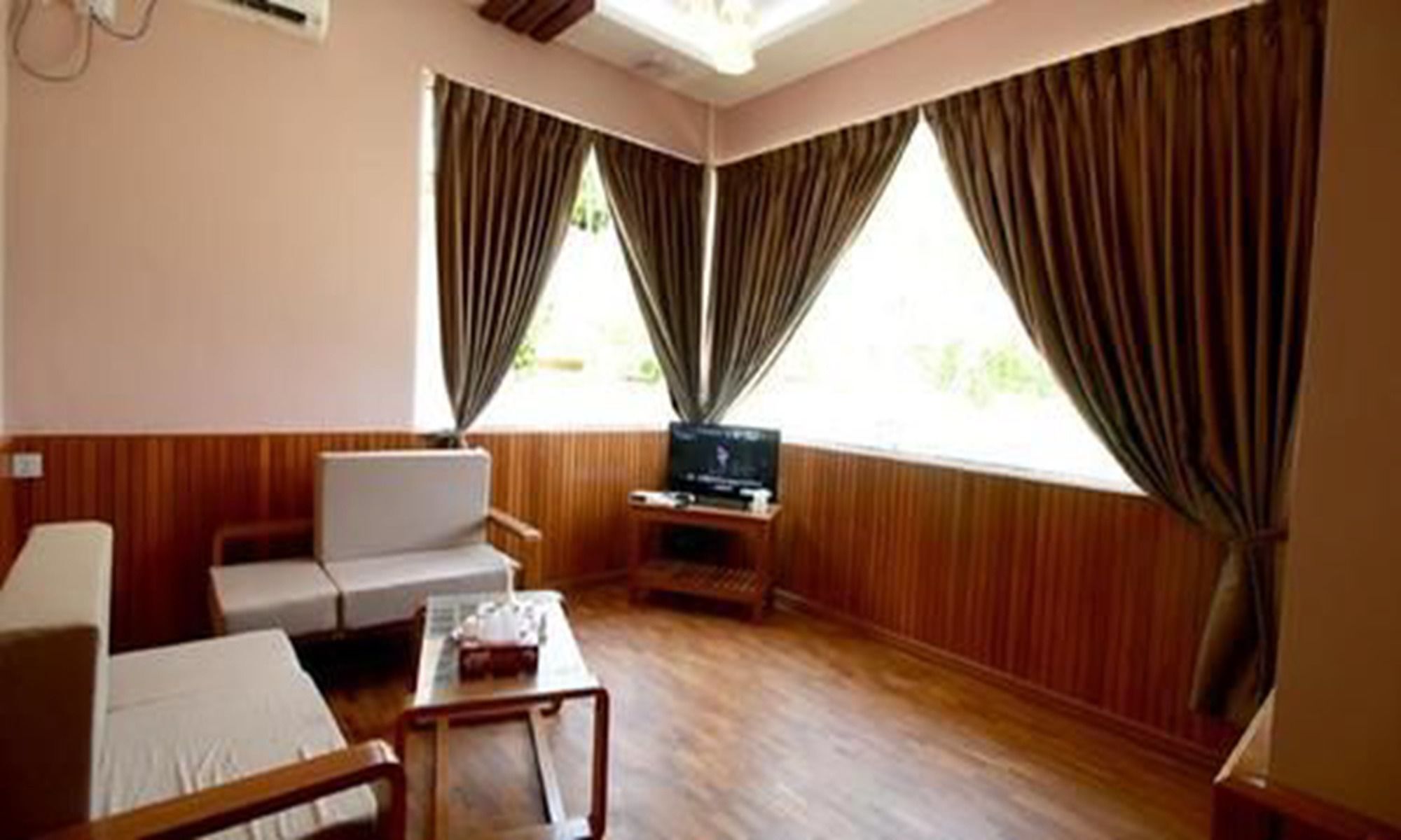 Famous Hotel Bago Ngoại thất bức ảnh